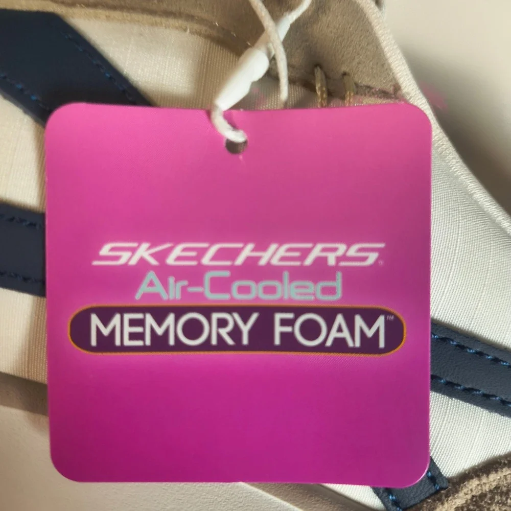 Skechers Montecito Slip Ins Womens 11 Taupe White Memory Foam Sneakers NWT